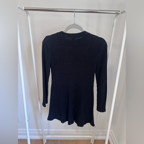 Forever 21 Knit Sweater Dress In Black – Size Medium - Picture 3 of 3